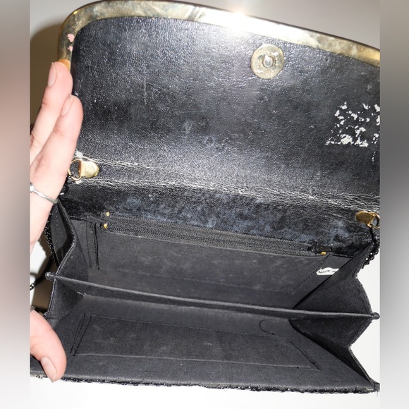 Purse - Picture 4 of 4